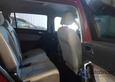 2019 Volkswagen Tiguan 2.0T S из США, поврежденный, VIN 3VV1B7AX3KM018674